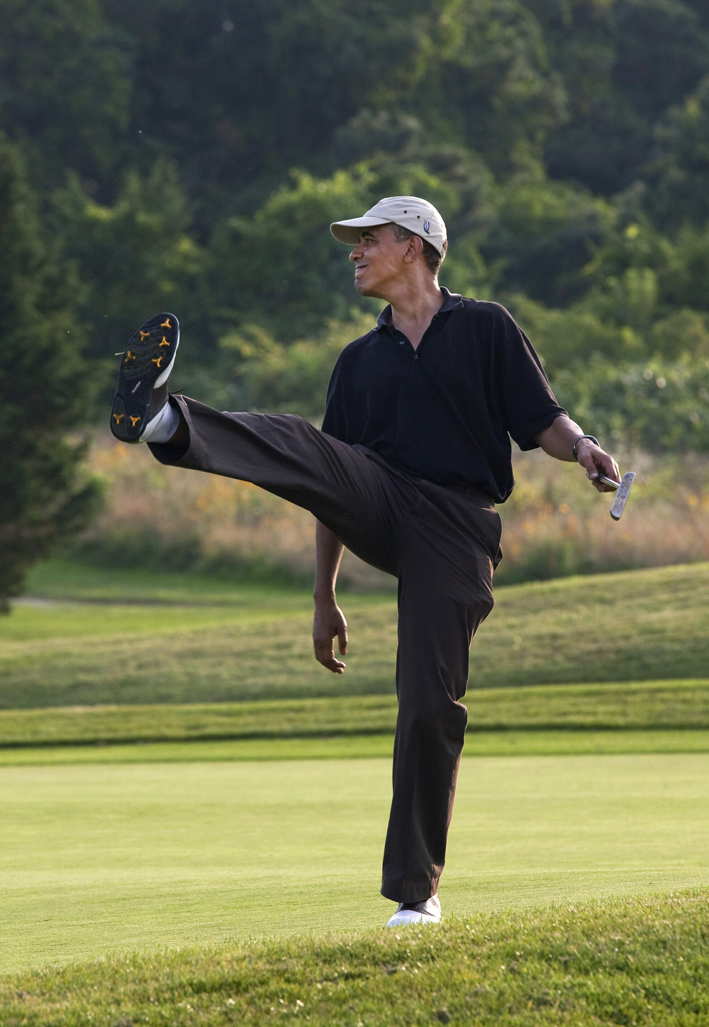 obama-golf-free-use